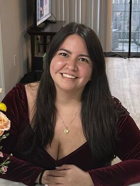 Meet your Posher, Dennisse